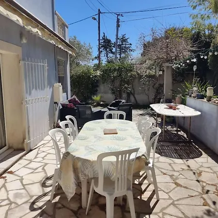 Dom wakacyjny La Maison Bleue *
