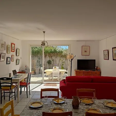 La Maison Bleue Ferienhaus *
